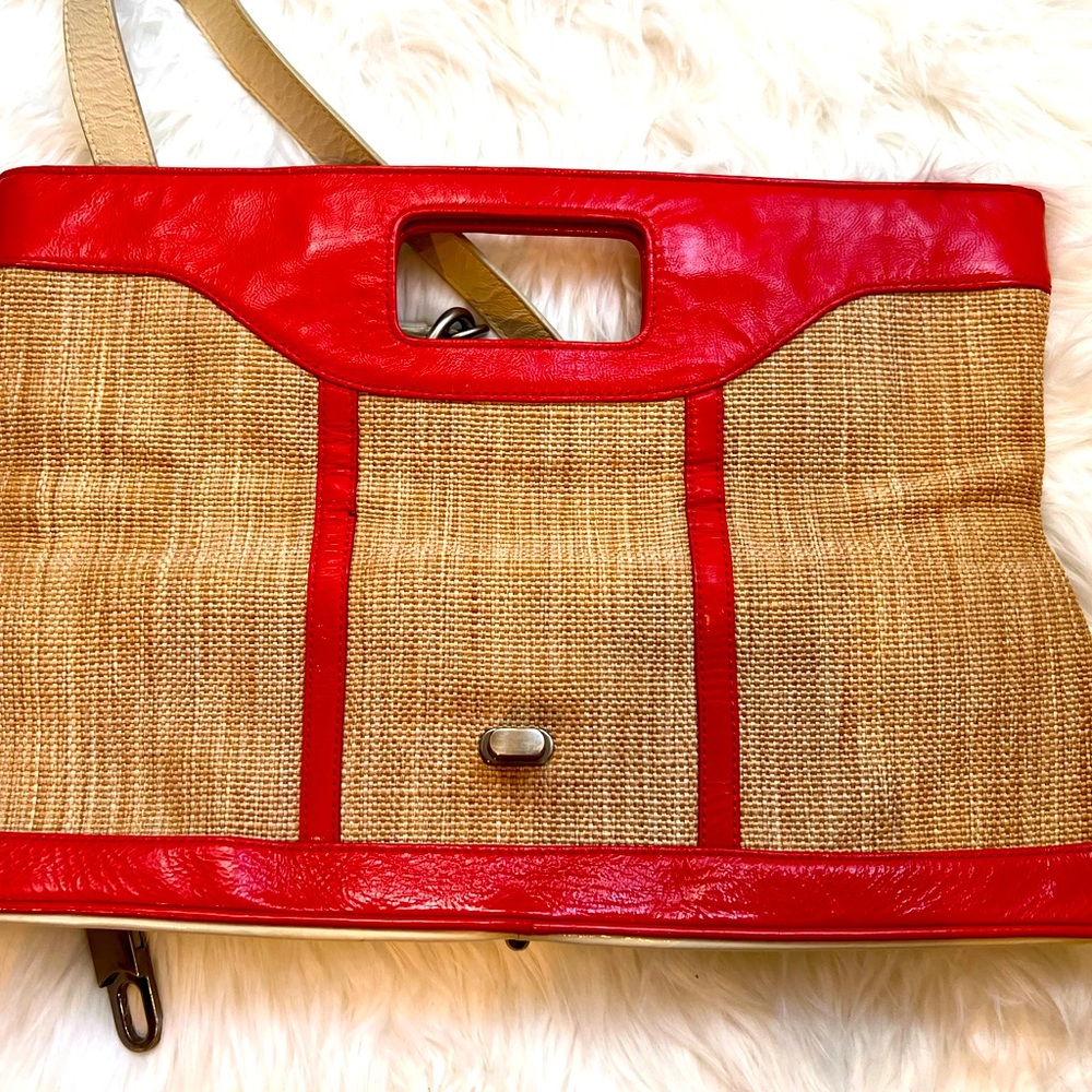 New BCBG MAX AZRIA fold over convertible bag - Picture 5 of 9